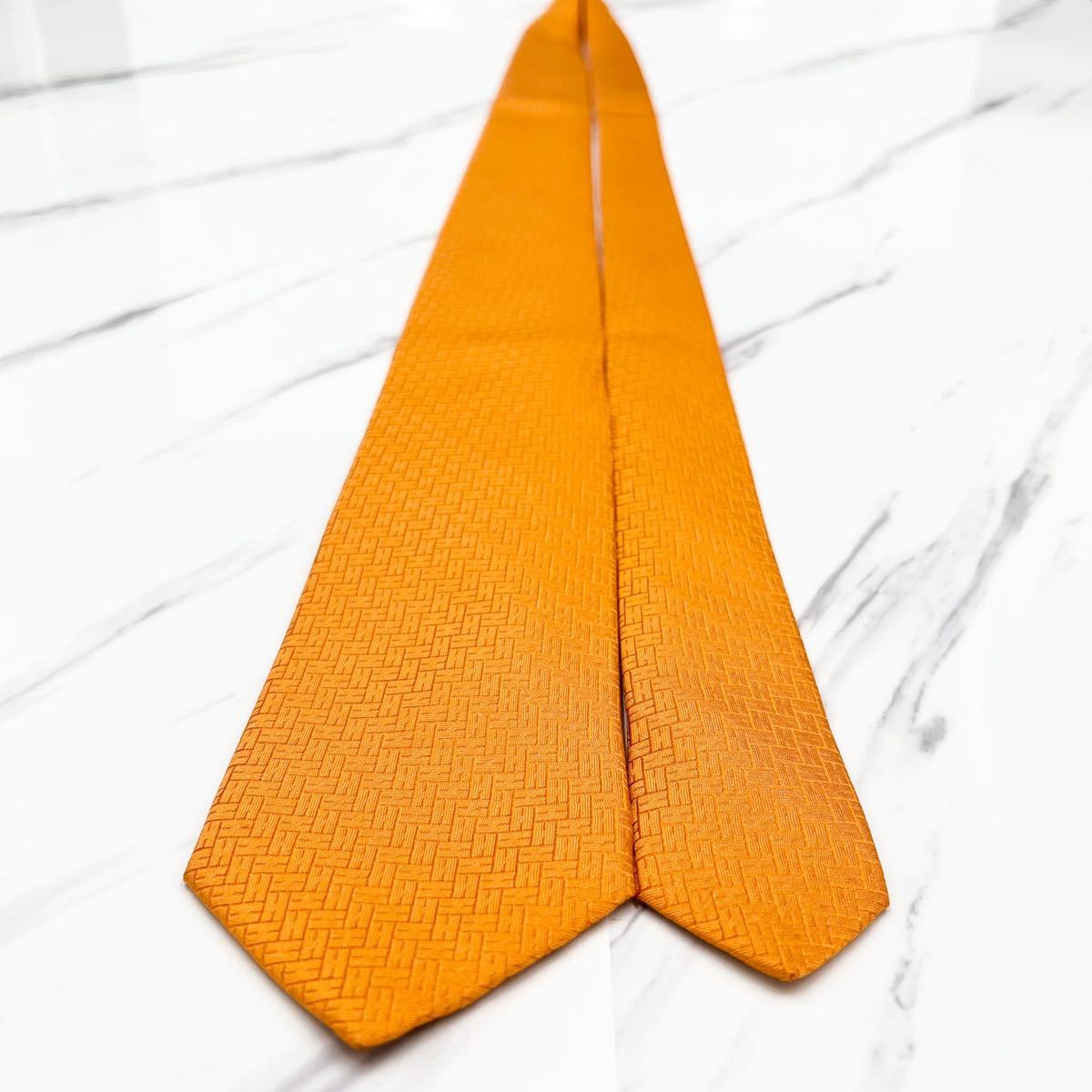 未使用 ネクタイ シルク100% HERMES エルメス ファソネH H柄 H織 刺繍