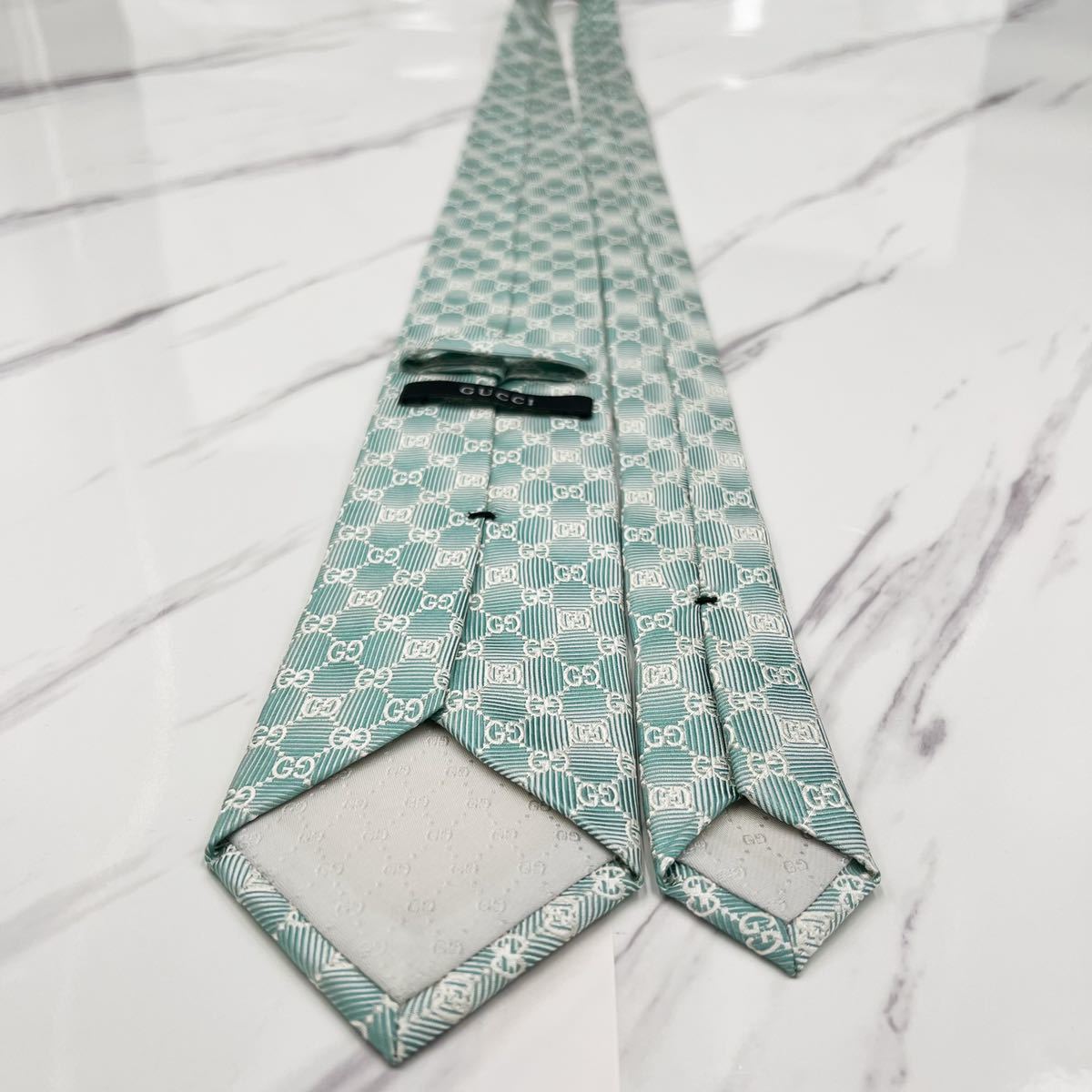 ☆最安値に挑戦☆最安値に挑戦✨未使用級✨ 現行 大人気 GUCCI