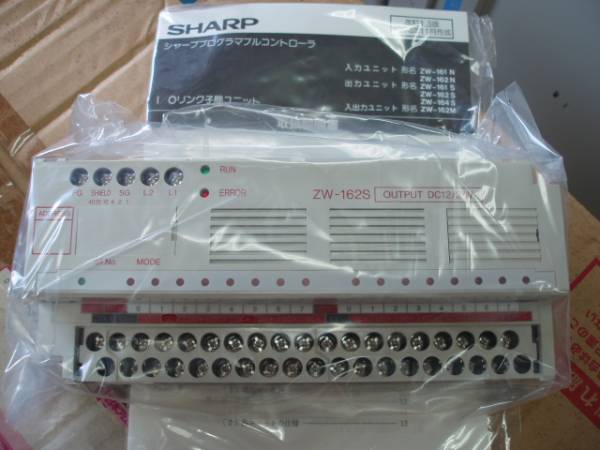 ジャンク SHARP SATELLITE I/O リンク 出力 ユニット ZW-162S シャープ サテライト シーケンサー_画像1