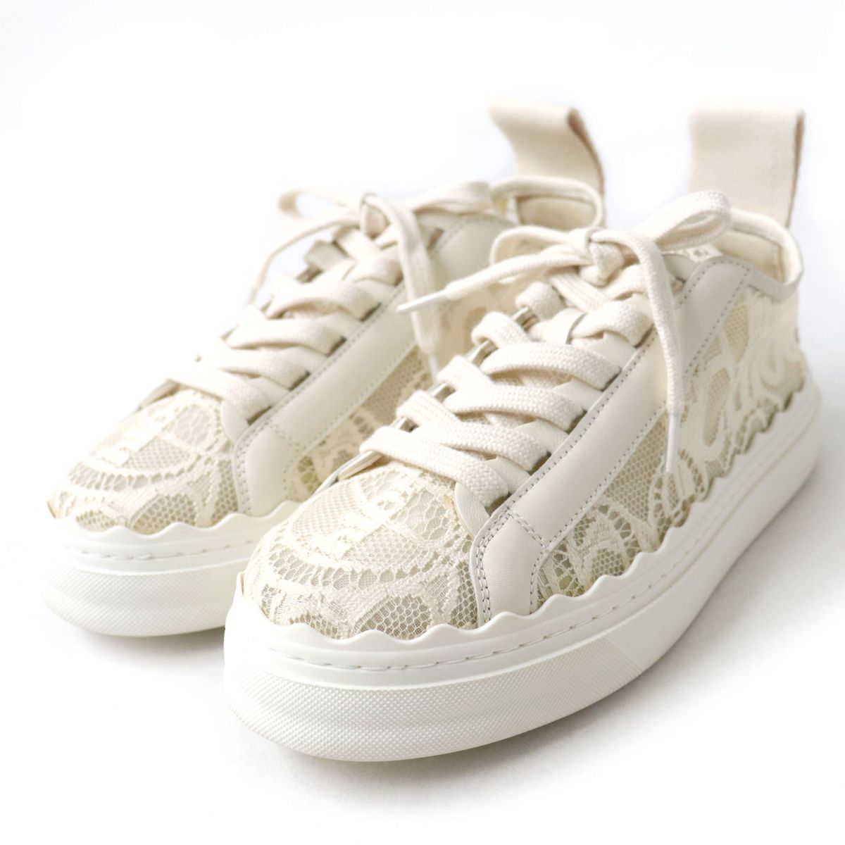 極美品◇定価70400円 Chloe クロエ CHC19U108D2 LAUREN レース