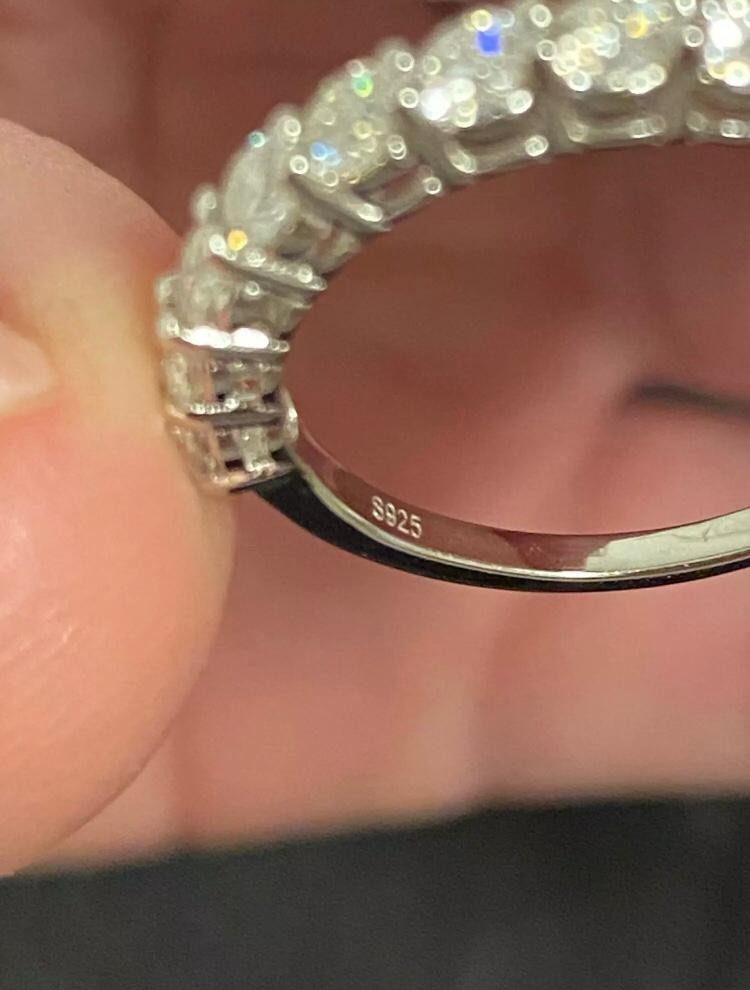 モアサナイトダイヤモンド ハーフエタニティリング 0.9CT Dカラー VVS1