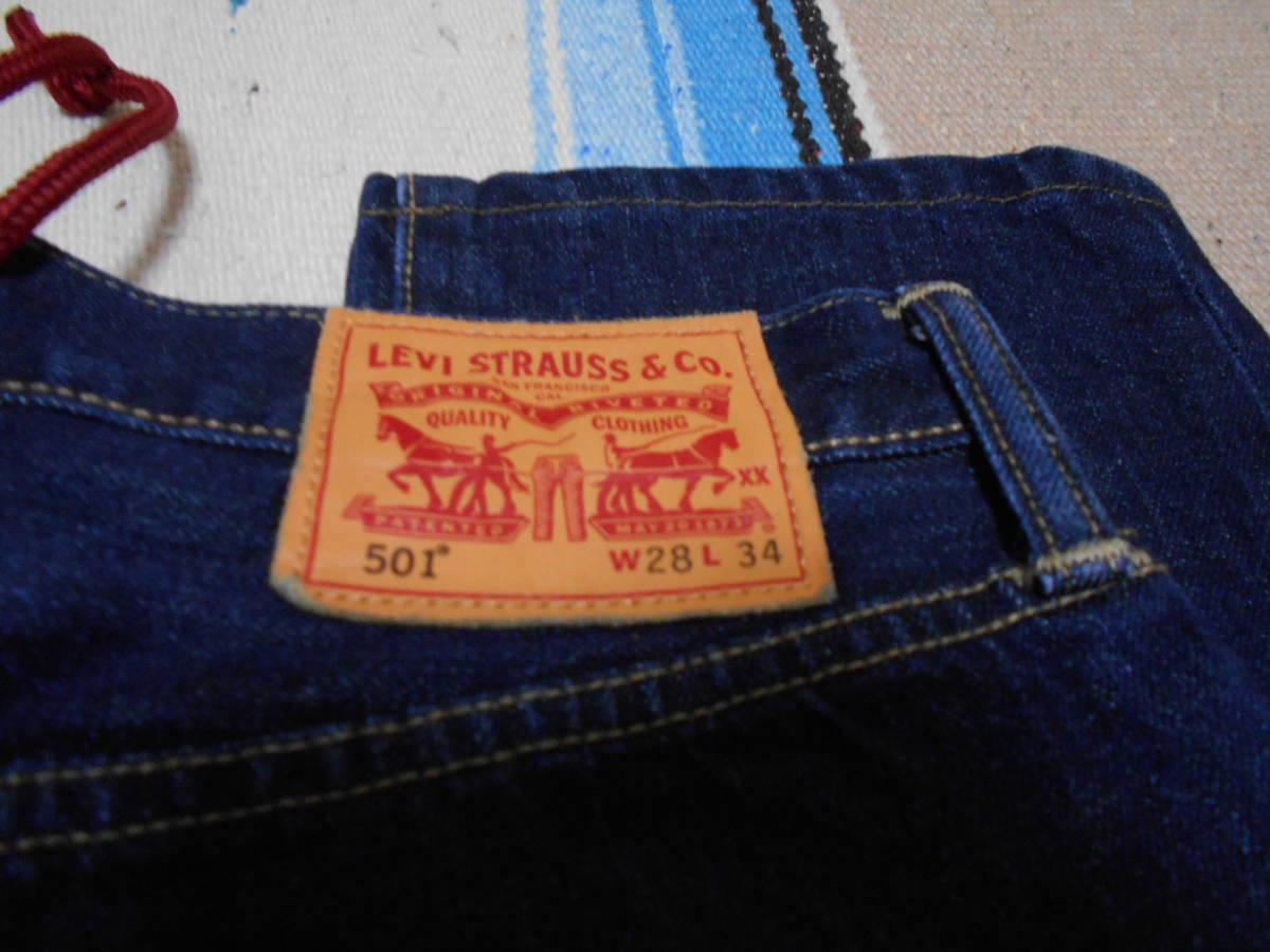 Levi's ５０１ リーバイス インディゴ ビンテージ ジーンズ本革レザーパッチ ロックンロールVINTAGE JEANS JAMES DEAN NIRVANA KURT COBAIN_画像2