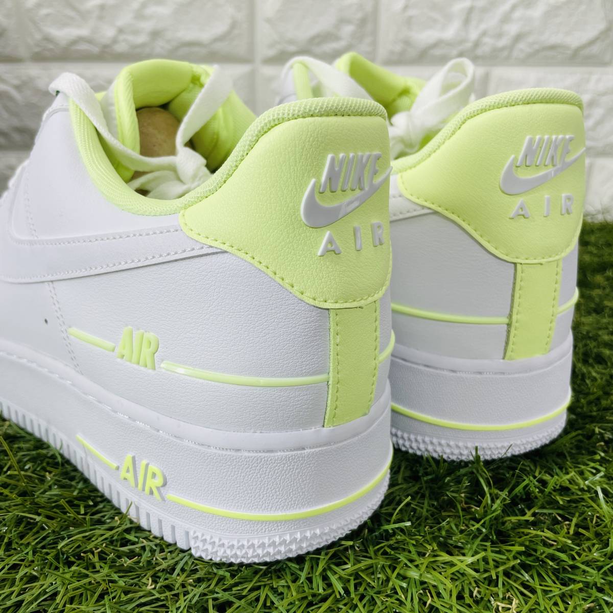 即決 ナイキ エアフォース 1 ベアリーボルト NIKE AIR FORCE 1 '07 LV8 3 メンズ スニーカー ホワイト 29.0cm 送料込み CJ1379-101_画像9