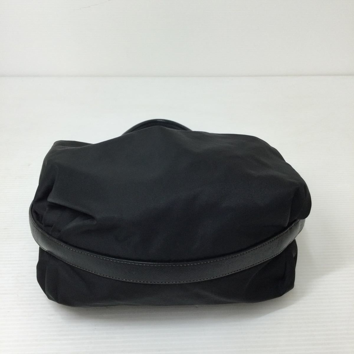 美品 プラダ PRADA ナイロン テスート ワンショルダーバッグ 美品 プラダ PRADA ナイロン テスート ワンショルダーバッグ