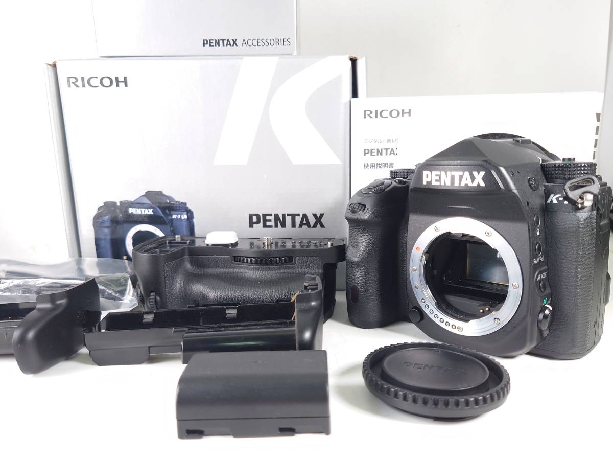 1スタ 超美品 ショット数2987 PENTAX K-1 + バッテリーグリップ D-BG6