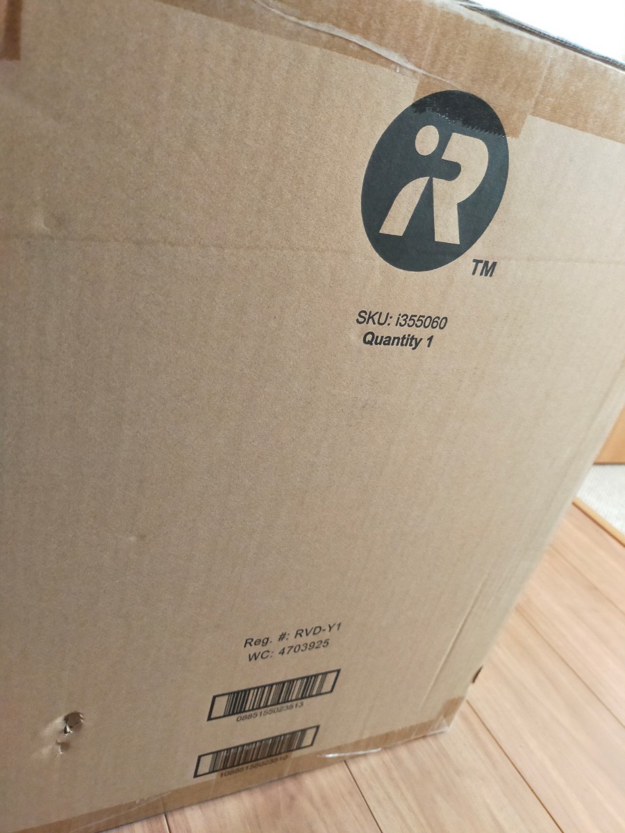 iRobot ロボット掃除機 ルンバ i3+ 新品未開封 箱一部穴あき 写真ご