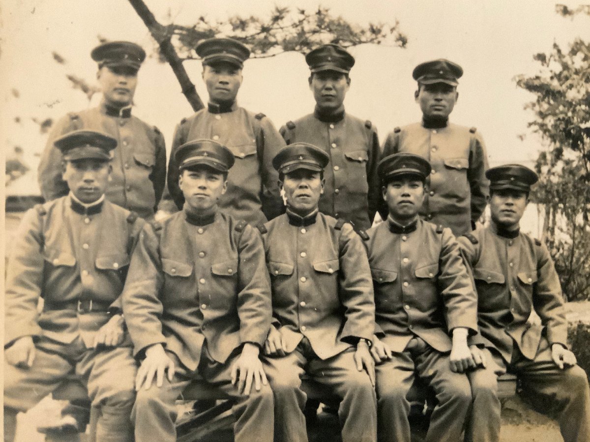 PA-8994 □送料無料□ 旧日本軍 陸軍 軍隊 軍人 兵隊 軍帽 軍服 PA-8994 □送料無料□ 旧日本軍 陸軍 軍隊 軍人 兵隊 軍帽 軍服