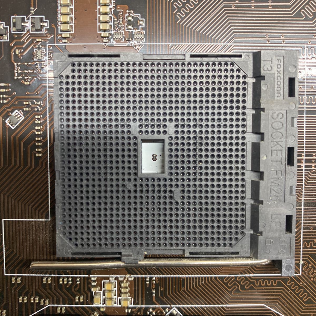 MA-509 激安 マザーボード msi A78M-E35 V2 SOCKET FM2b BIOS立ち上がり確認済み ジャンク_画像7