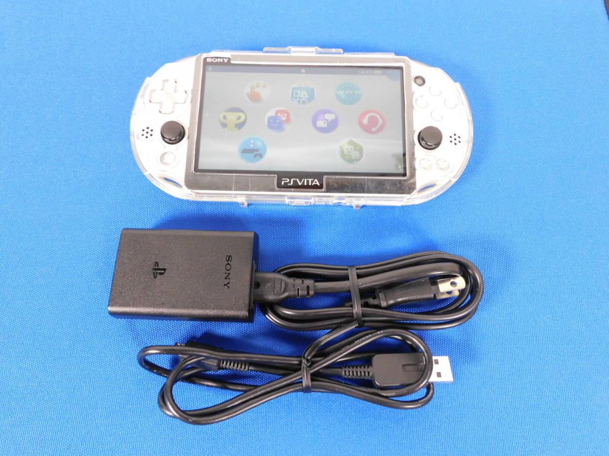販売業者 PlayStation Vita シルバー Wi-Fiモデル　2000 携帯用ゲーム本体