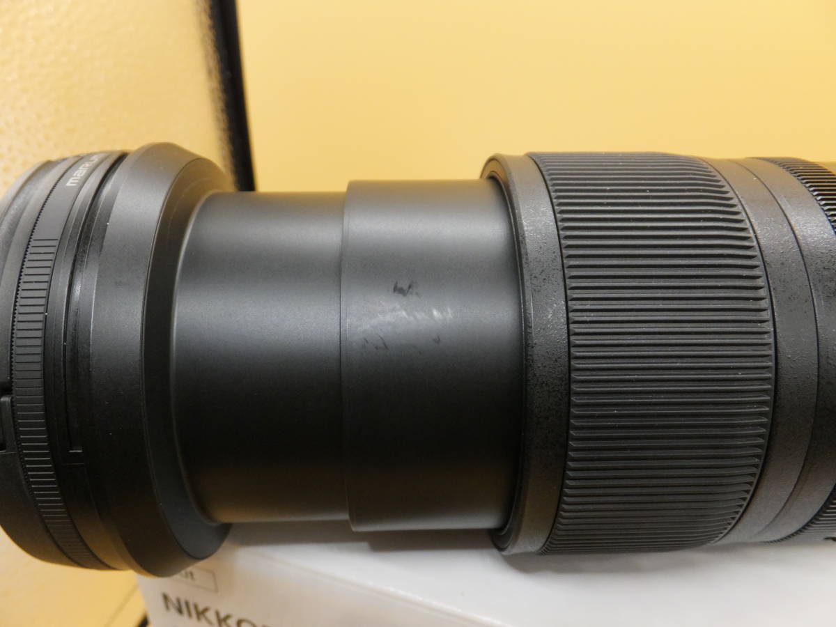  Nikon (ニコン) NIKKOR Z 24-70mm F4 S 中古美品_鏡筒部のスレ箇所、画像3で拡大。