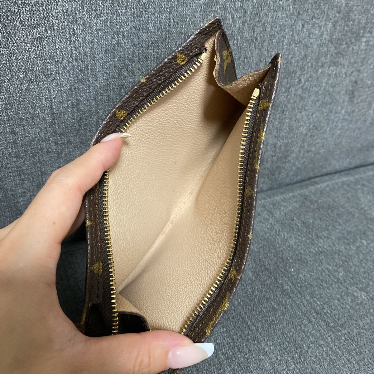 LOUIS VUITTON LV 小物入れ ルイ ヴィトン モノグラム 付属 LOUIS VUITTON LV 小物入れ ルイ ヴィトン モノグラム 付属