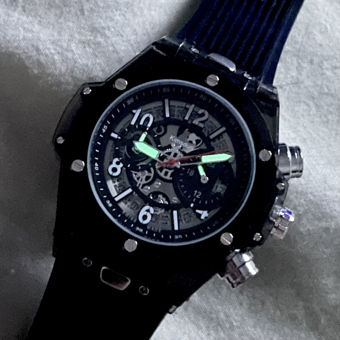 豪華 日本未発売KIMSDUN ラバーベルト スケルトンウォッチ メンズ 腕時計