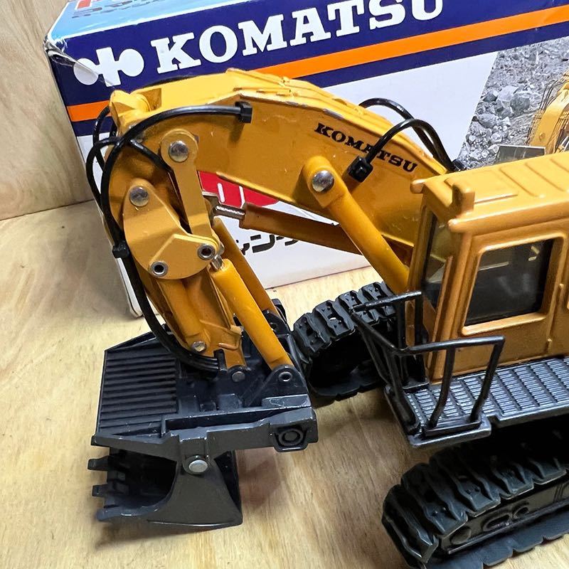 Yahoo!オークション - 1/50 KOMATSU コマツ ローディング Yahoo!オークション - 1/50 KOMATSU コマツ ローディング