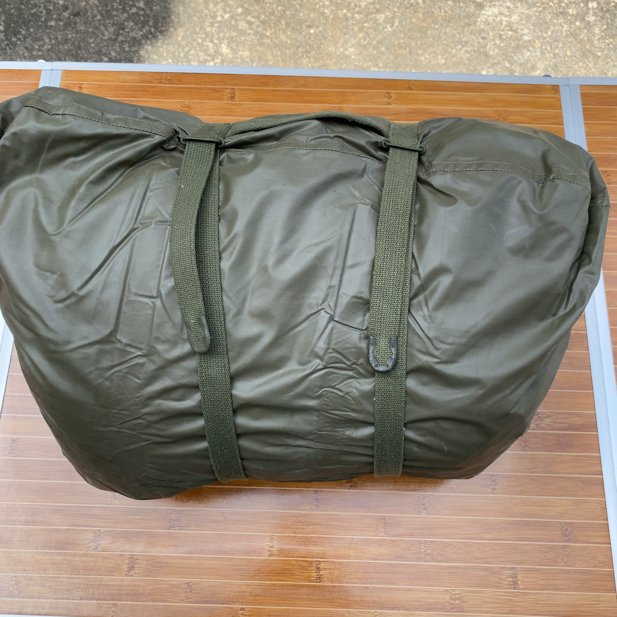 米軍 実物CASE SLEEPING BAG M-1945 1944年 送料無料 - アウトドア寝具