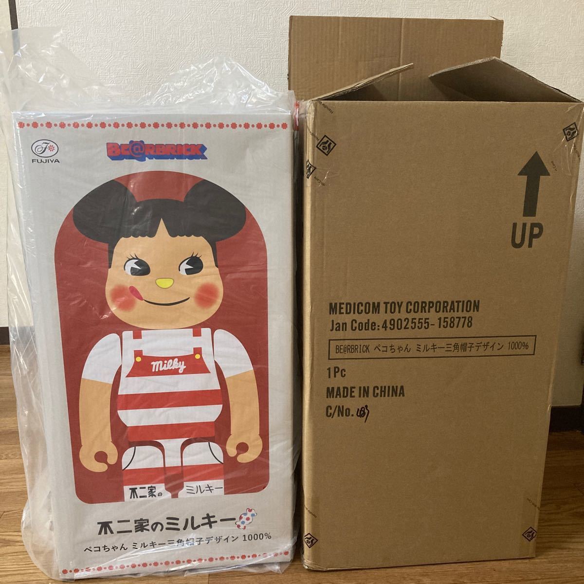 BE@RBRICK ホーロー看板 ペコちゃん 1000% 不二家ペコちゃん