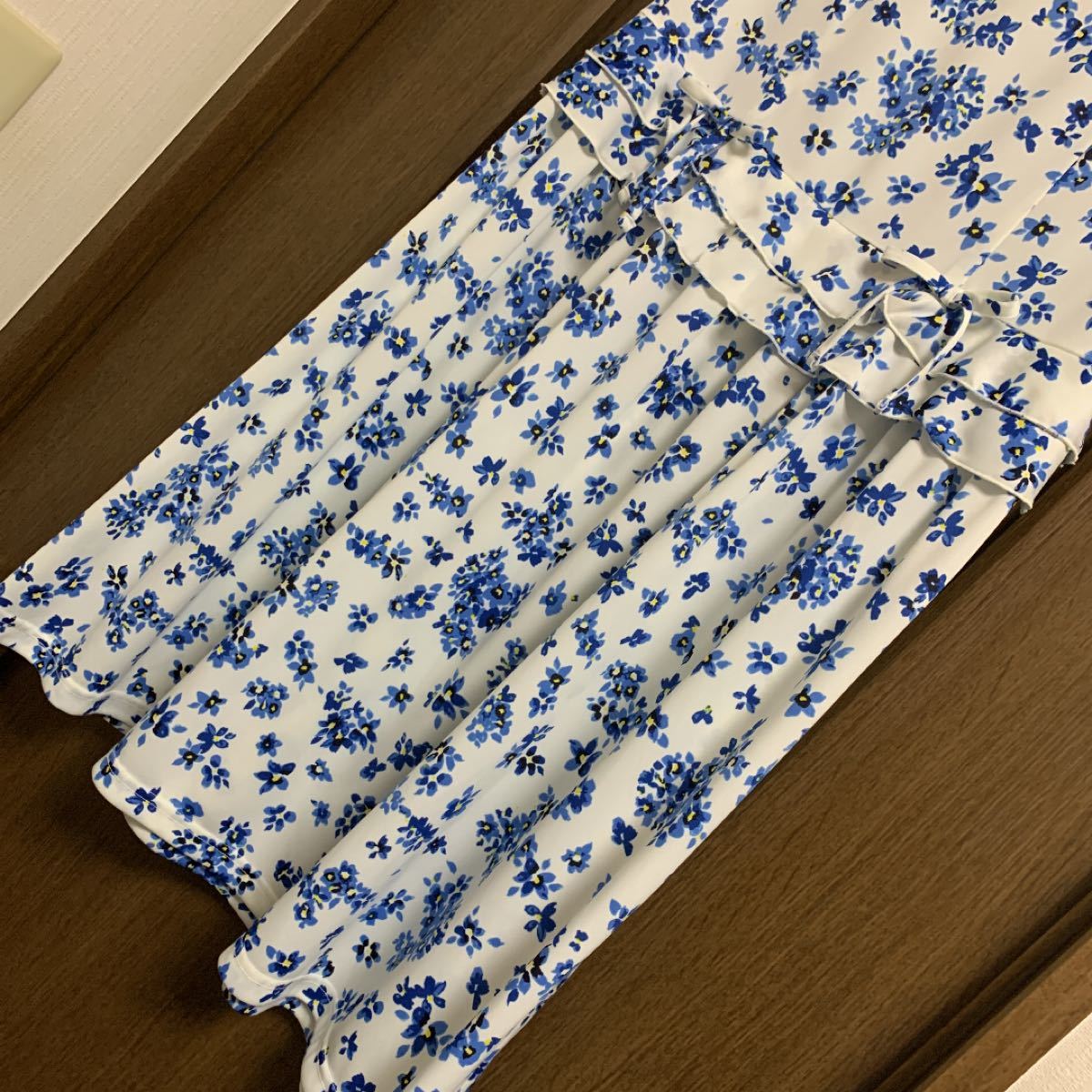 数々のアワードを受賞】 ビスコンティ 新品未使用タグ付き! - htii.edu.kz