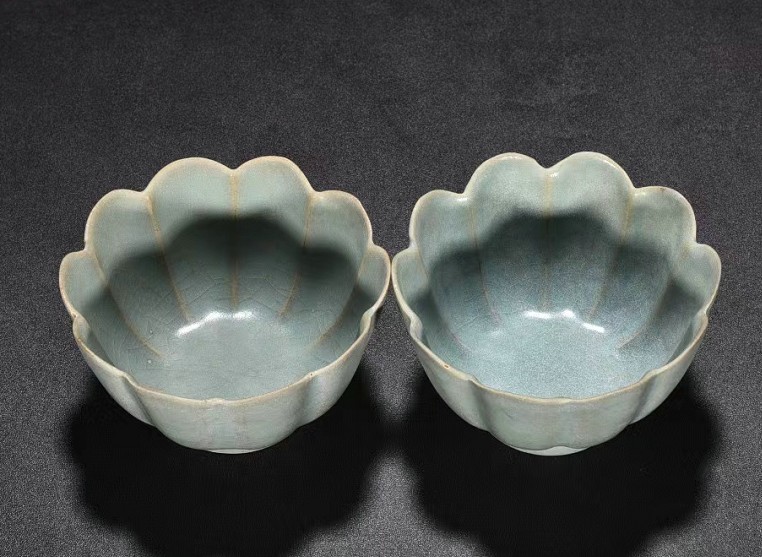 定番のお歳暮&冬ギフト Yahoo!オークション - 【多寶屋】BM125 古美術品 宋時代 汝窯 天 宋