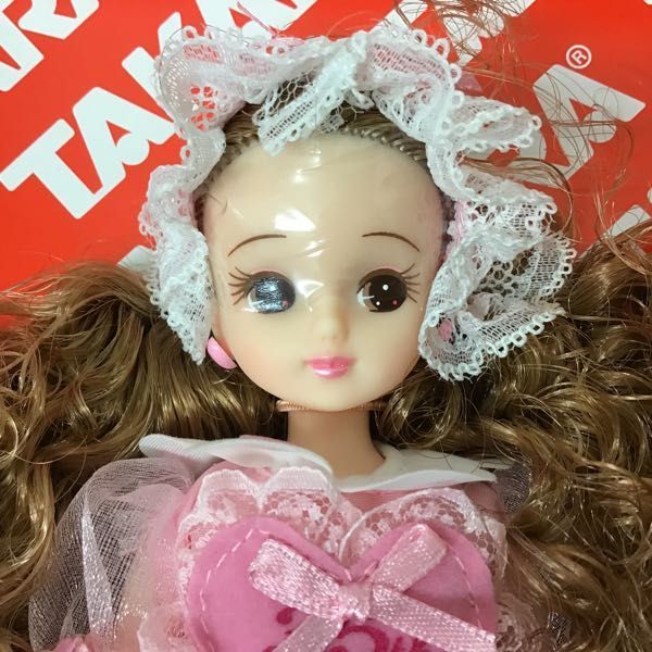 リカちゃん35周年記念バージョン ベイブレード チョロQ 2002株主優待品 リカちゃん35周年記念バージョン ベイブレード チョロQ 2002株主