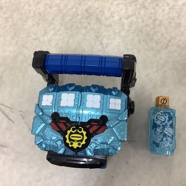 1円~ 箱無 仮面ライダー ビルド DXクローズマグマナックル、DX 1円~ 箱無 仮面ライダー ビルド DXクローズマグマナックル、DX