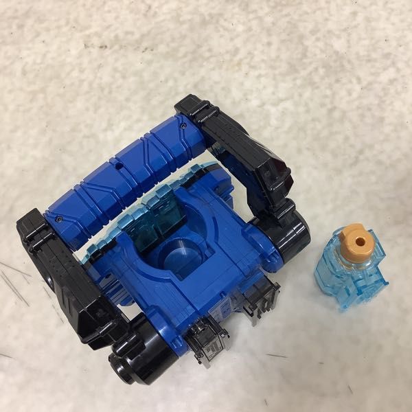 1円~ 箱無 仮面ライダー ビルド DXクローズマグマナックル、DX 1円~ 箱無 仮面ライダー ビルド DXクローズマグマナックル、DX
