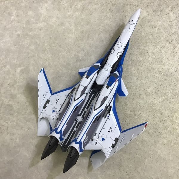 1円～ DX超合金 劇場版マクロスΔ絶対LIVE!!!!! VF-31Jジークフリード