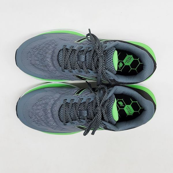 価格は安く靴491040 【25.5cm】ほぼ未使用 New Balance FRESH FORM M 680 CG7 2E メッシュ ランニング シューズ US7.5 グレー ニューバランス