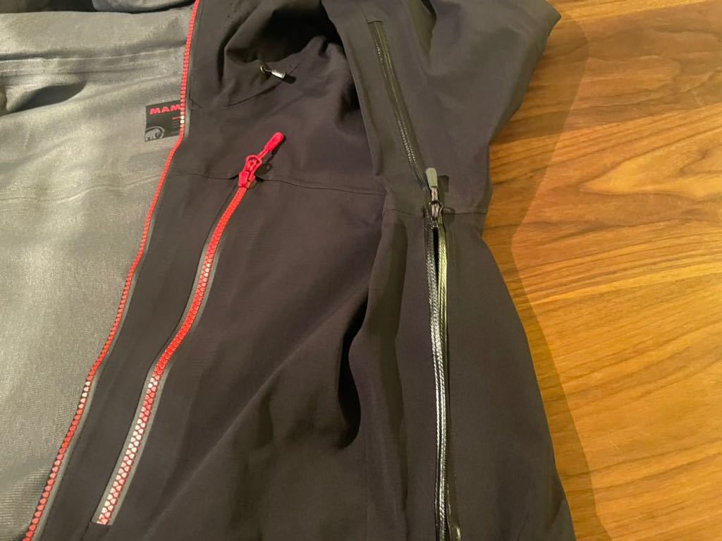 マムート GORE-TEX アイス フィールド 2 ジャケット capacitacion