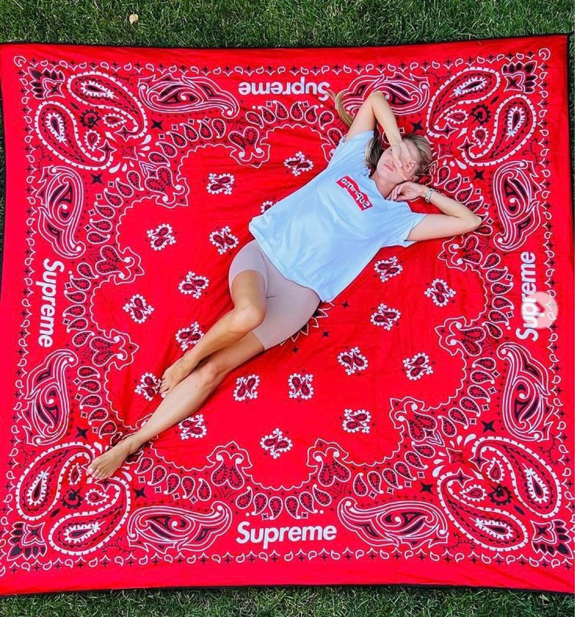 【新品未使用】[本物保証]Supreme /ENO Islander Nylon Blanket シュプリーム　ブランケット