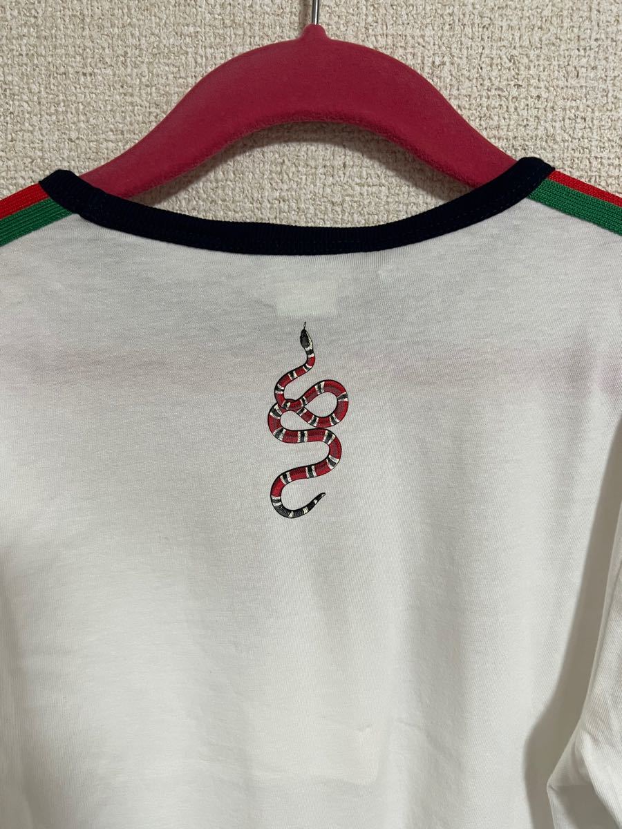 GUCCI キッズサイズ　シンプル　背中ヘビ　Tシャツ