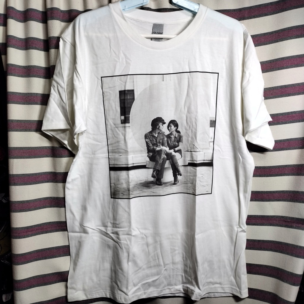 ジョンレノン John Lennon オノヨーコ バンドTシャツ【Lサイズ ジョンレノン John Lennon オノヨーコ バンドTシャツ【Lサイズ