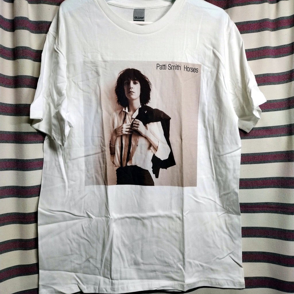 パティスミス Patti Smith 名盤『ホーセス - Horses』ジャケット BIGプリント バンドTシャツ◇送料無料/新品 バンドT パンク  PUNK rock