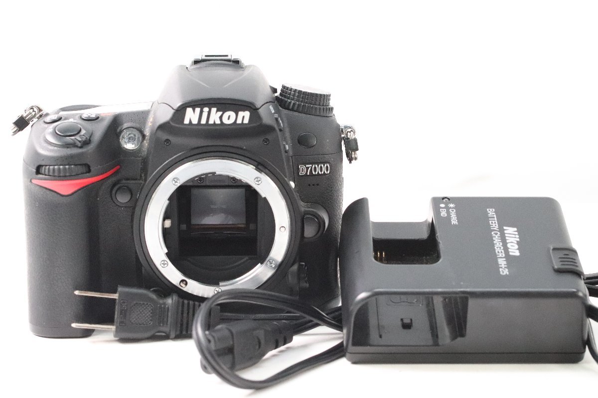 NIKON ニコン D7000 ボディ デジタル カメラ 一眼レフ 37998-Y www