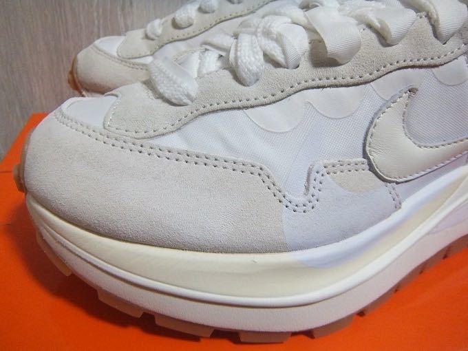 新品 NIKE SACAI VAPOR WAFFLE White Gum 24.5cm☆ナイキ サカイ ヴェイパーワッフル ホワイト ガム WHITE/SAIL-SAIL DD1875-100_画像2