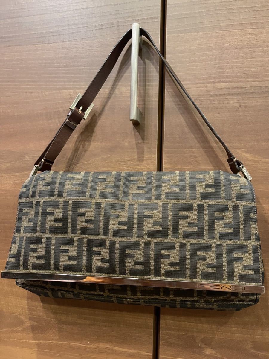 1円スタート FENDI フェンディ ズッカ柄 ワンショルダー バッグ