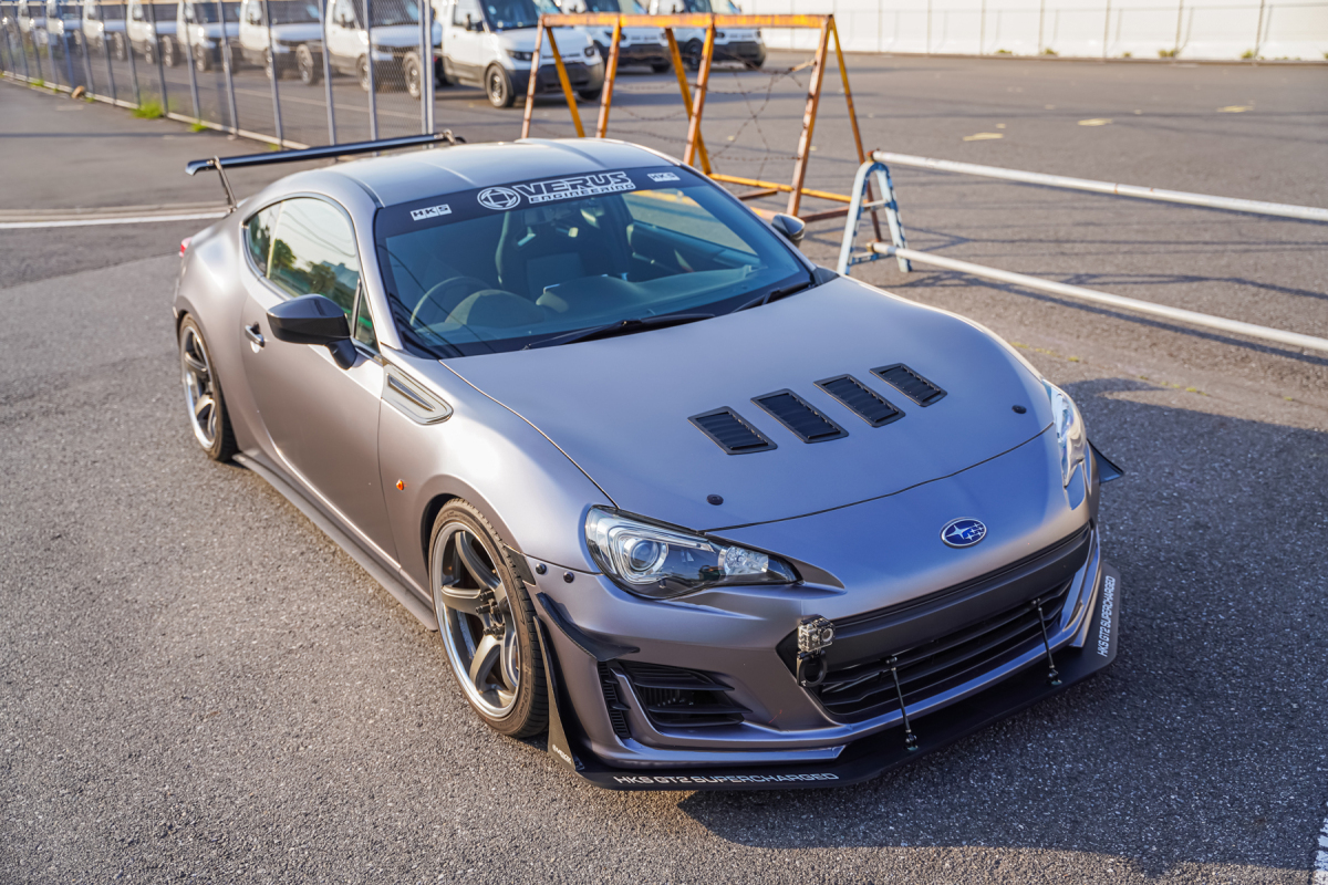 VERUS ENGINEERING(ヴェルス)：A0202A：TOYOTA 86(ZN6：) SUBARU BRZ(ZC6)：後期用フロントスプリッター2ピース_画像1