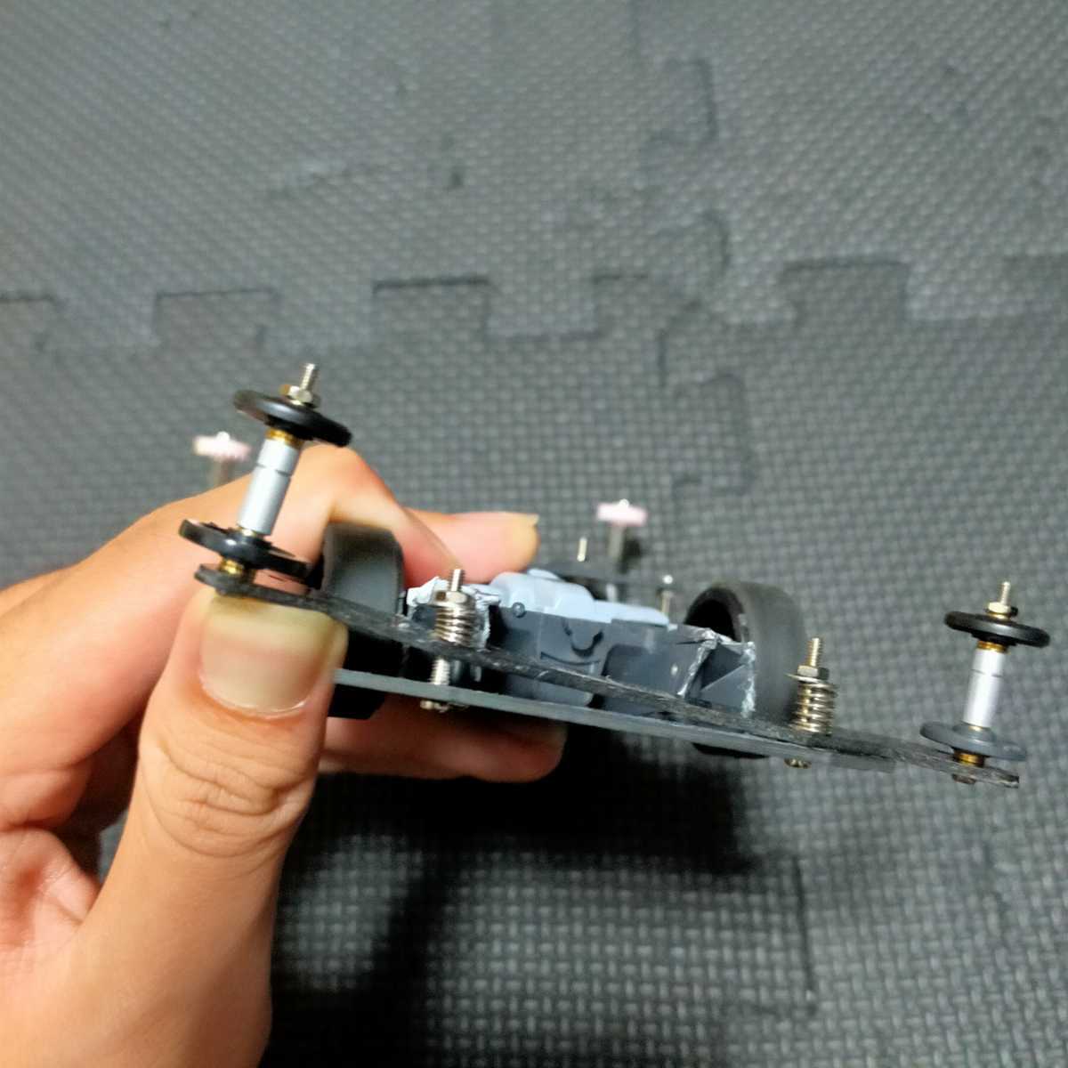 1円〜○送料無料○ ミニ四駆☆完成品 カーボン 提灯 引退 1円〜○送料無料○ ミニ四駆☆完成品 カーボン 提灯 引退