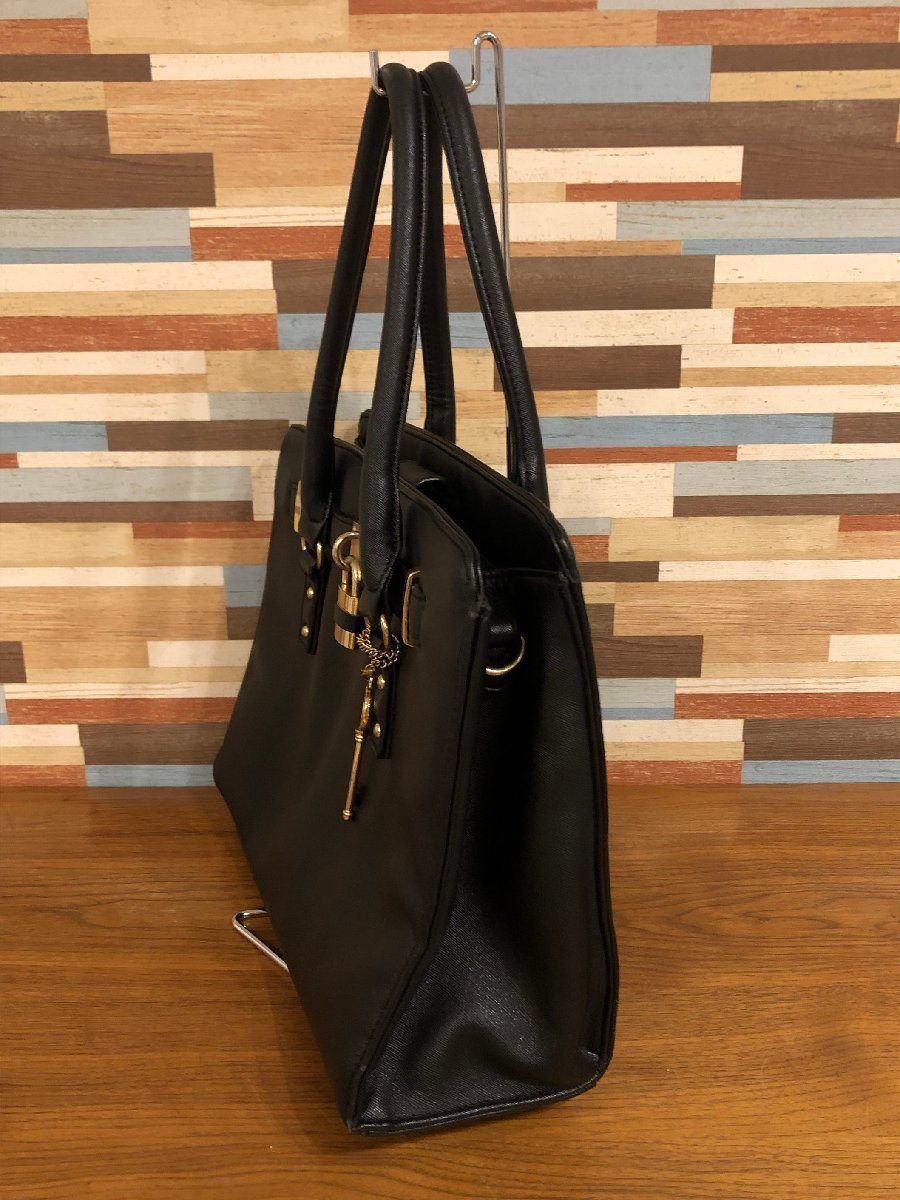 #[YS-1] Cecil McBee CECIL McBEE # handbag shoulder with strap .# black series length 25,5cm× width 33,5cm [ including in a package possibility commodity ]K#