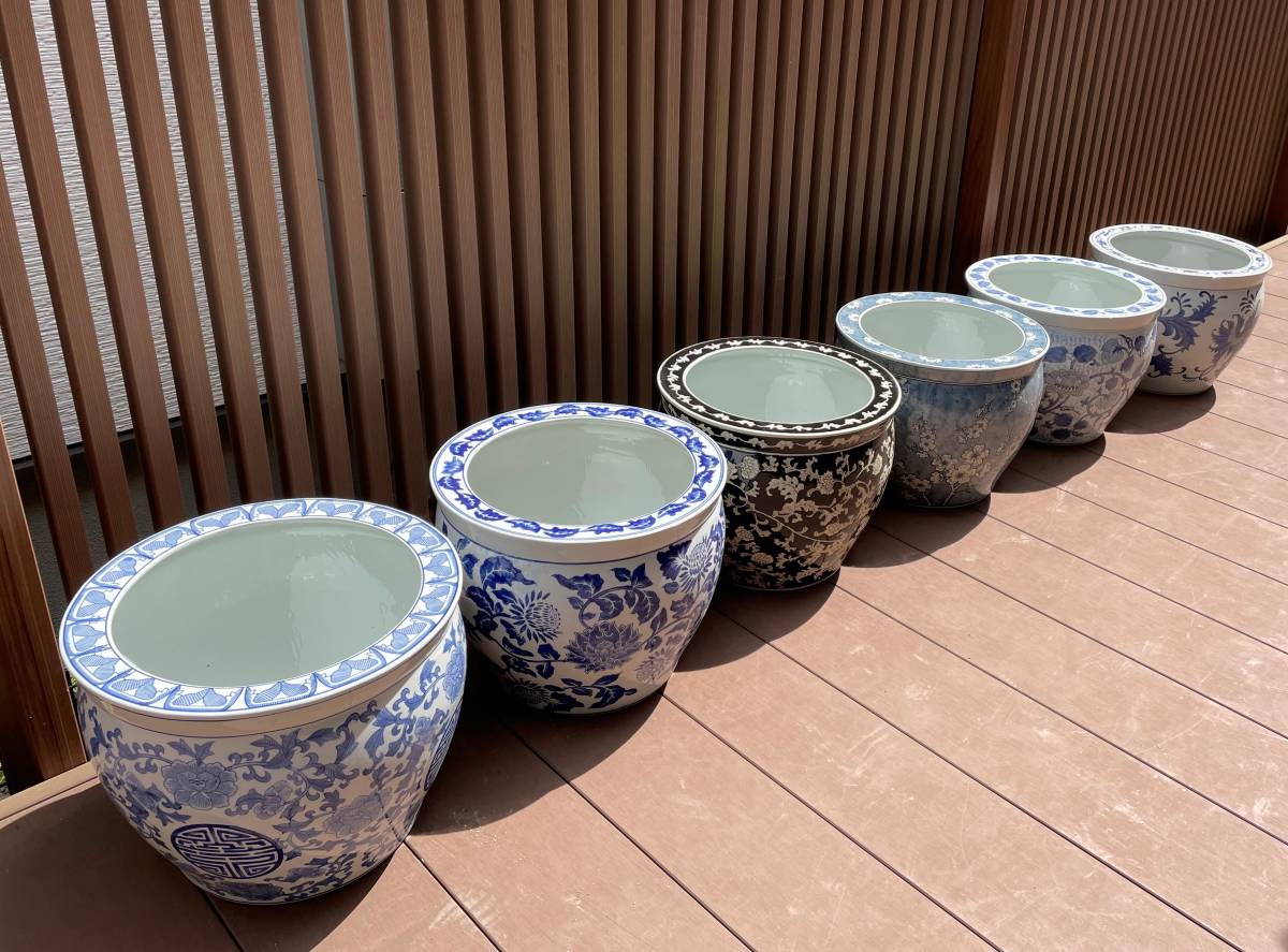 睡蓮鉢 陶器製 アンティーク 大型 水鉢 火鉢 メダカ鉢 藍