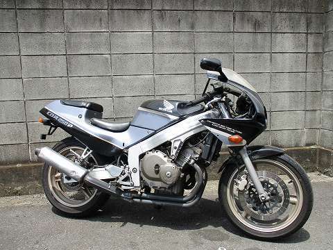 CBR250R★MC19★フロントフェンダー★04H38　HH_☆取り外し車両☆