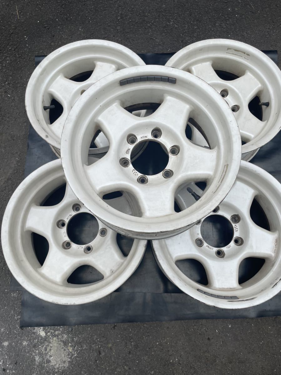 4×4engineering 4×4エンジニアリング ホワイト ブラッドレーv 16×7J-15