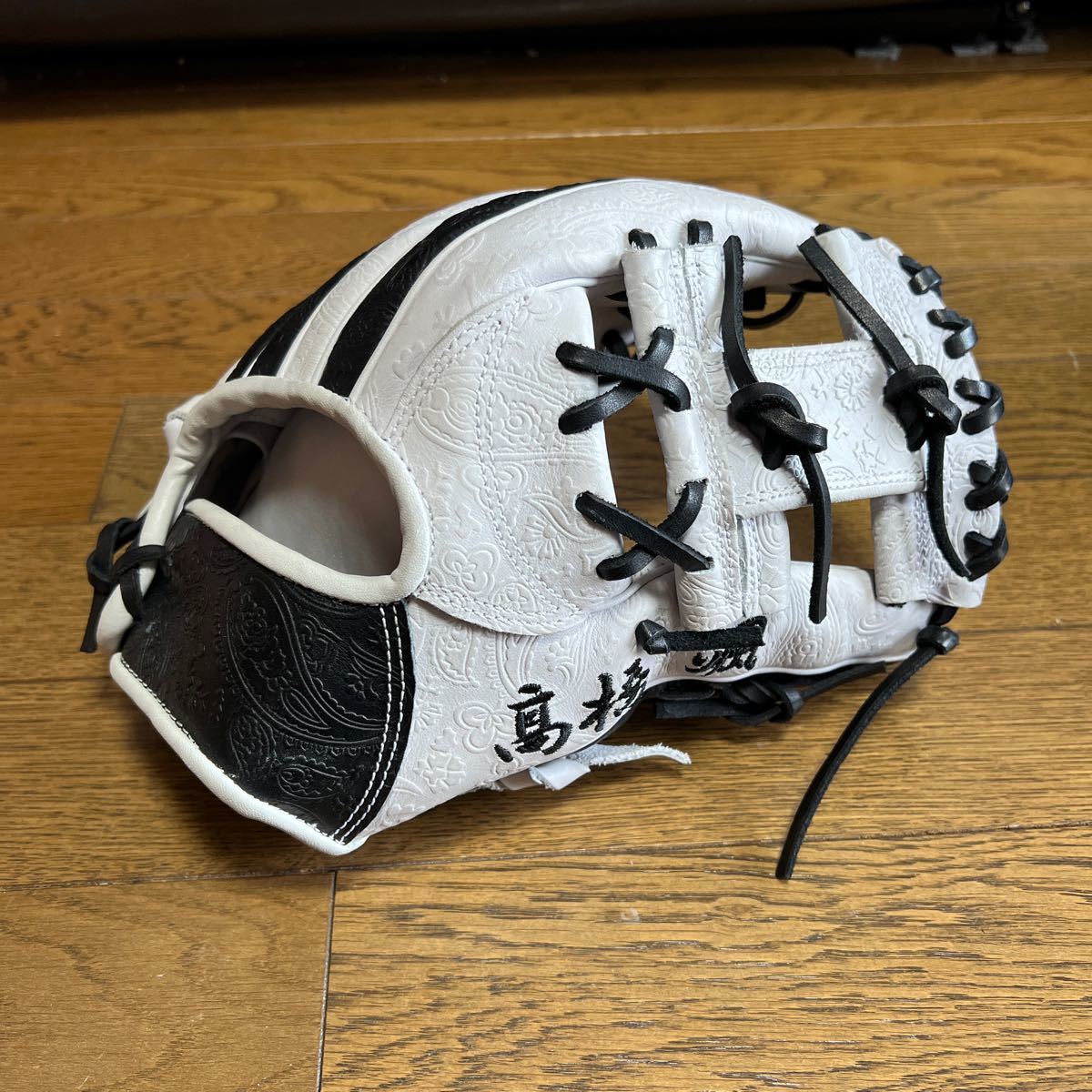 グラブワークス硬式内野手用
