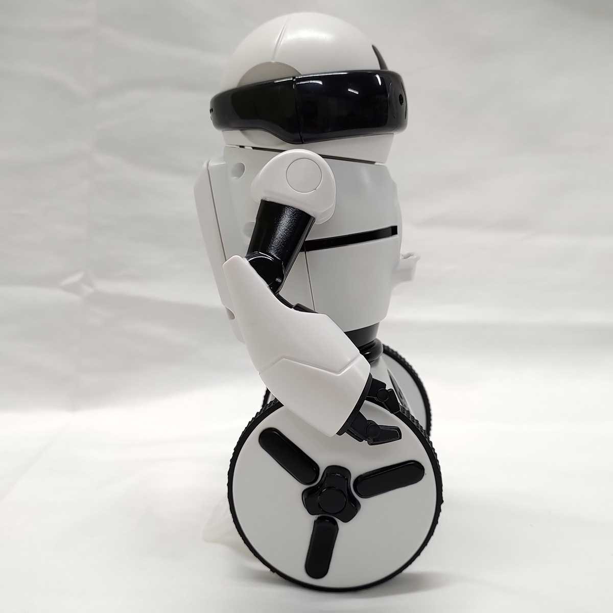 ください Omnibot Hello! MiP White ver. 【日本おもちゃ大賞2014 ハイ