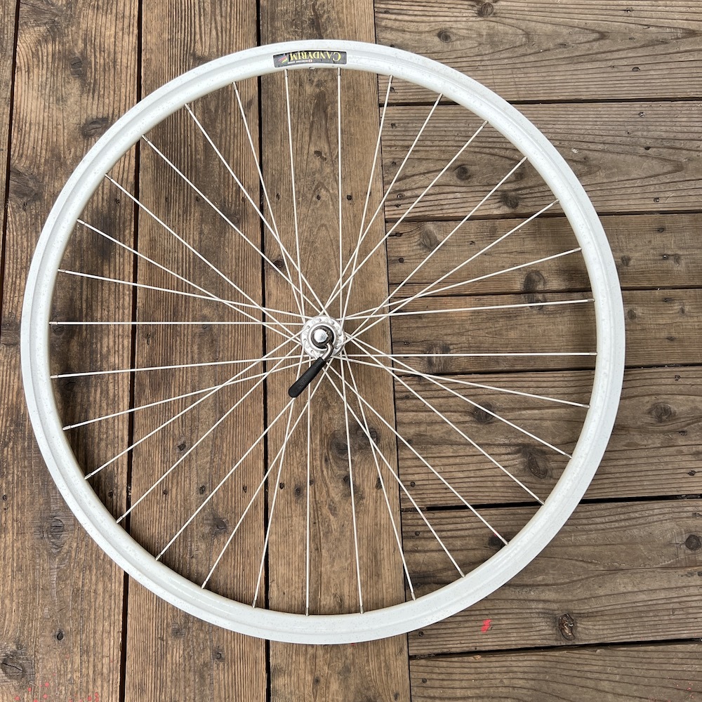 最安 CANDYRIM 新品未使用 WHITE フロントホイール クイック仕様 SANSIN フロントWHEEL Lam Rainbow with 27インチ、700C 最安 CANDYRIM 新品未使用 WHITE フロントホイール クイック仕様 SANSIN フロントWHEEL Lam Rainbow with 27インチ、700C