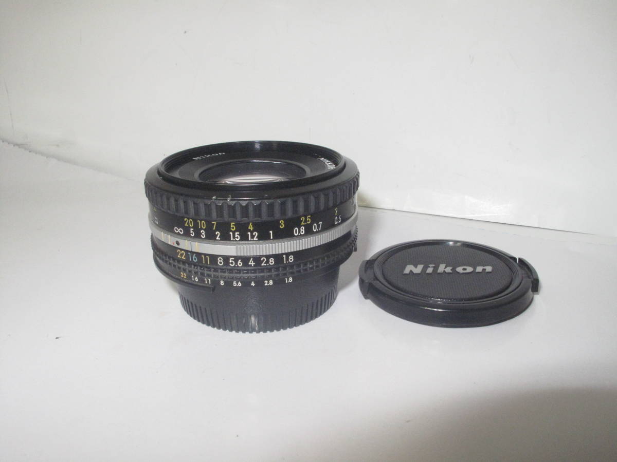 カメラ レンズ(単焦点) Nikon Ai-S ニッコール 50mm f1.8 (薄型・パンケーキ型 )□美品 