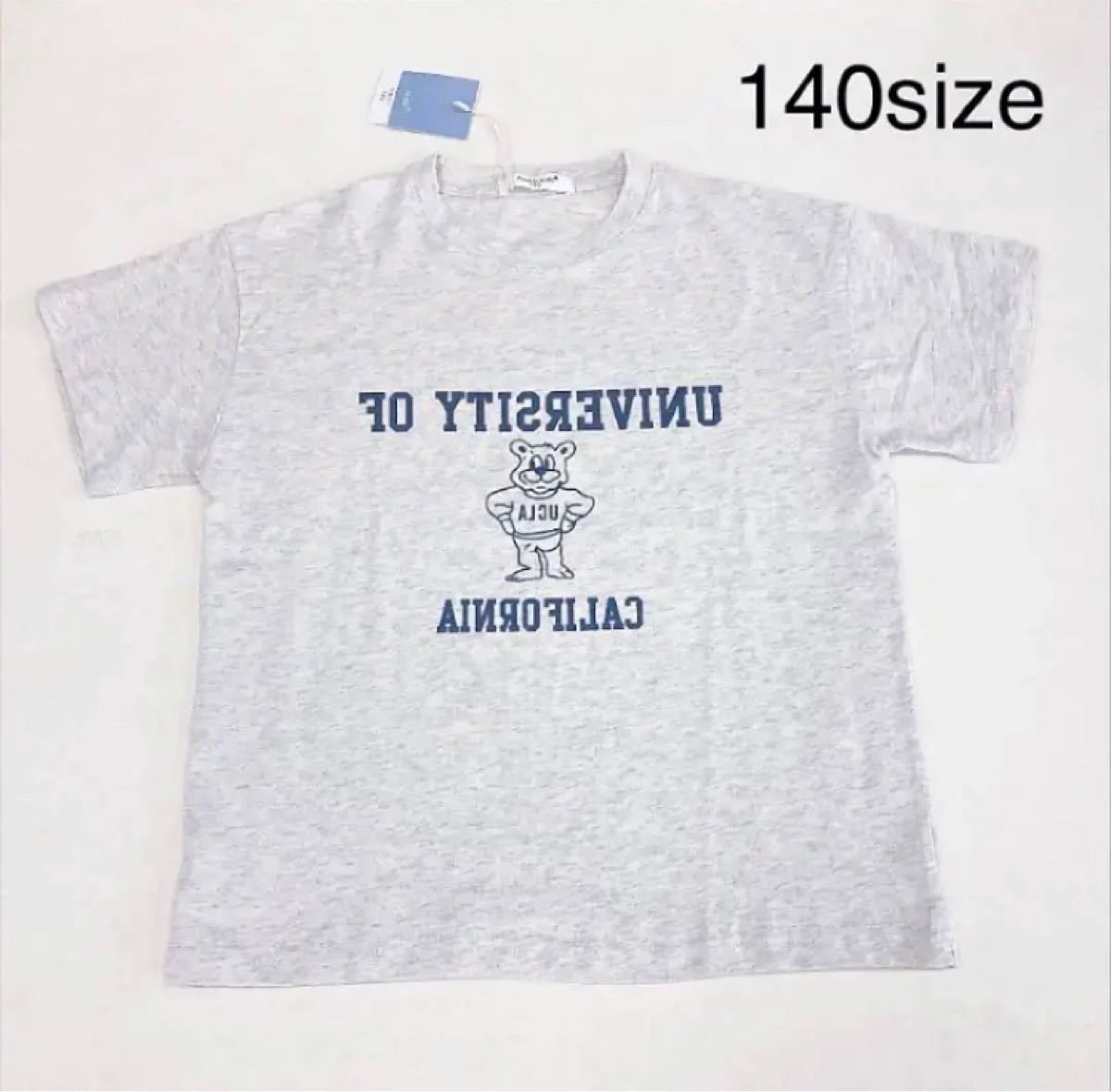 韓国子供服　ベアtシャツ　新品　140size