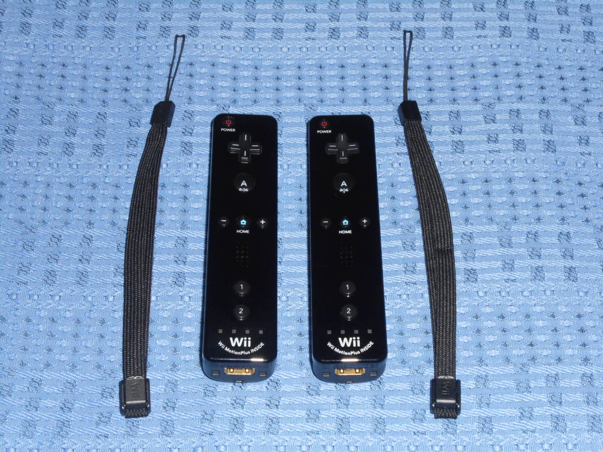Wiiリモコンプラス(Wiiモーションプラス内蔵)２個セット ストラップ付き 黒(kuro ブラック)２個 RVL-036 任天堂 Nintendo