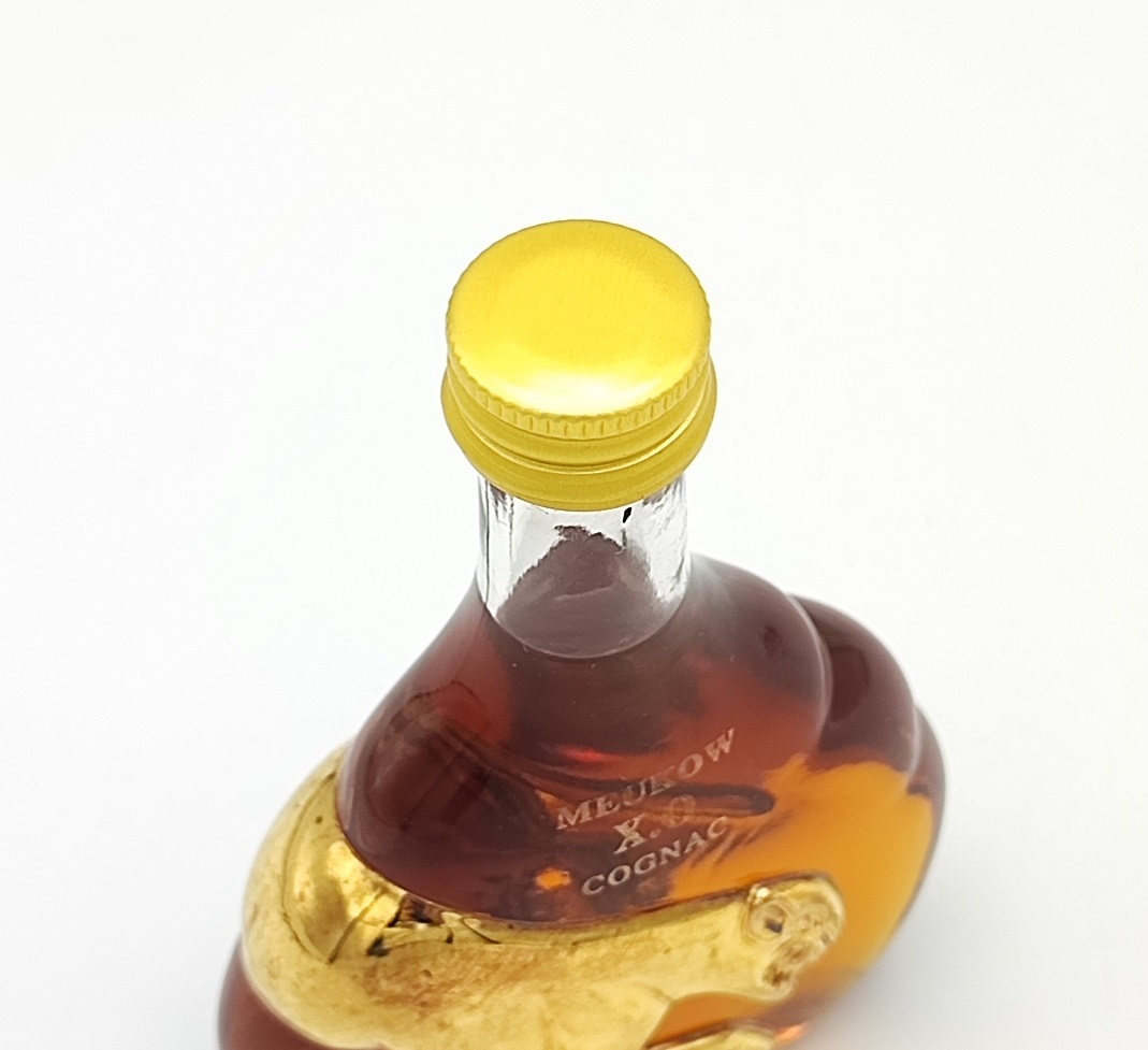 【全国送料無料】MEUKOW X.O COGNAC　40度　50ml