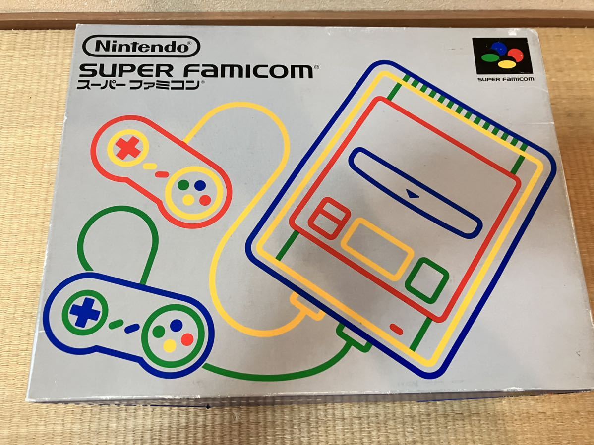 ☆新品同様 超美品 完品 任天堂 SFC スーパーファミコン 本体 SHVC-001 ヤケなし 送料無料