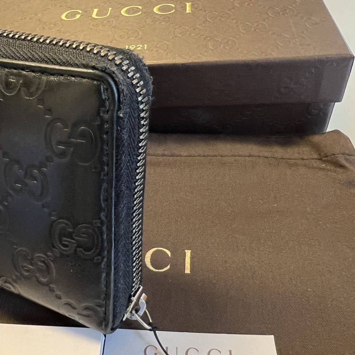 極美品！ グッチ GUCCI 財布 長財布 シマレザー ラウンドファスナー