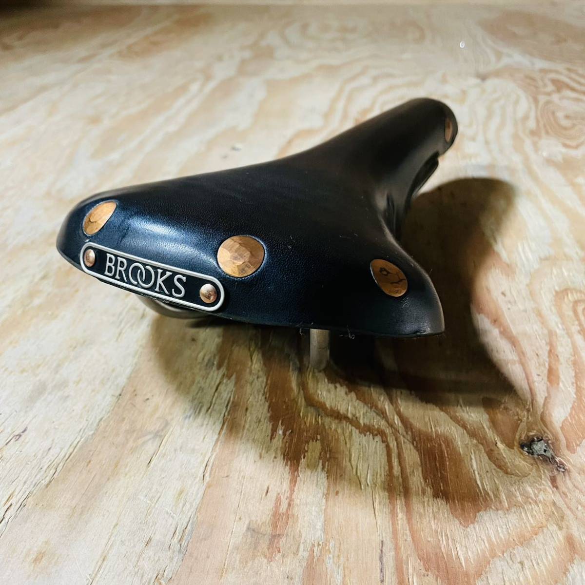 完売品 BROOKS Swift Titanium ブルックス スイフトチタン www.m